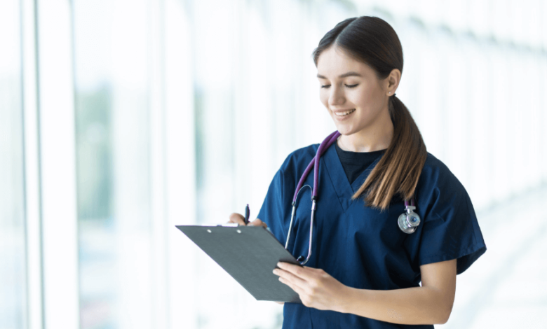 How to Become a Nurse in Canada: A Guide