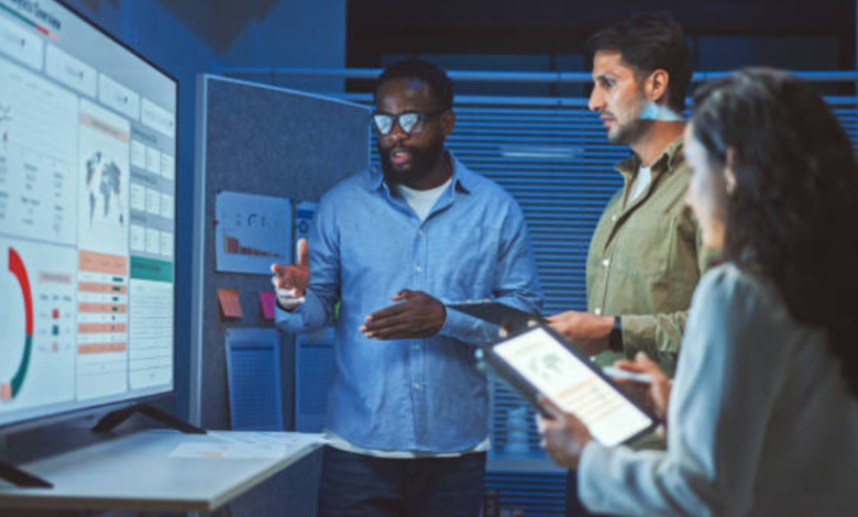 Why B2B Businesses are Outsourcing their Marketing endeavor to Stay Ahead in 2025 Trends